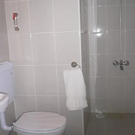 Affittacamere Vardar 3*