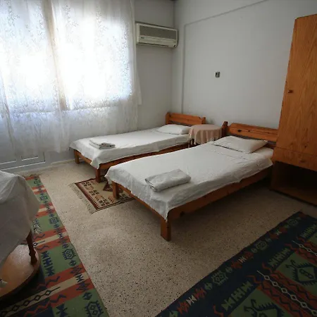 בית הארחה Vardar