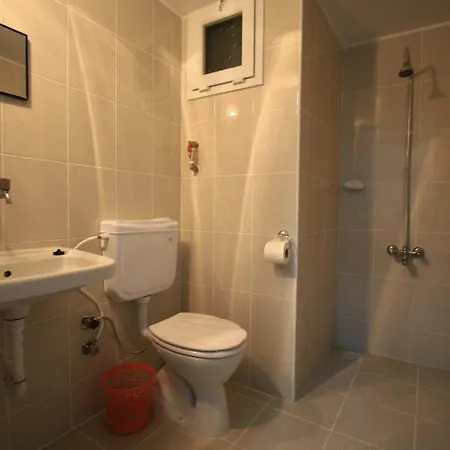 Guest house Vardar